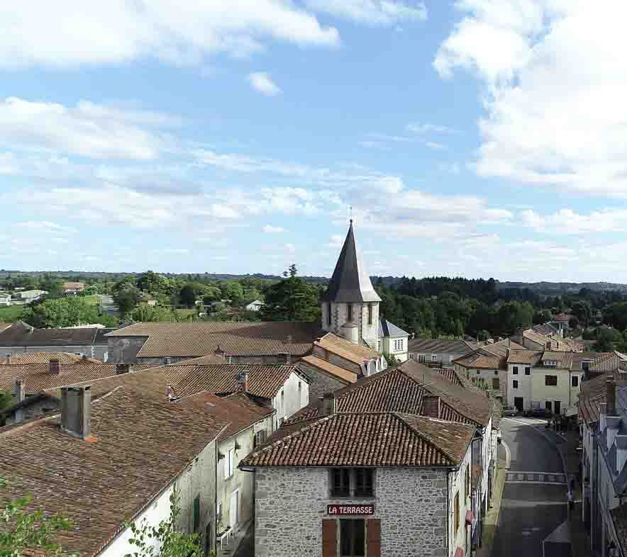 Vue sur les toits de Saint-Mathieu
