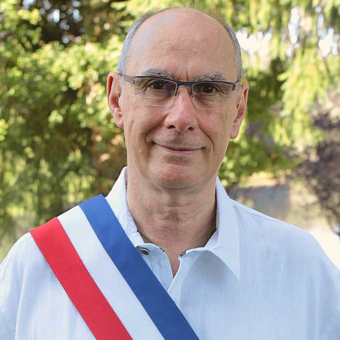 Premier adjoint du maire Thierry Dauchart premier adjoint du maire